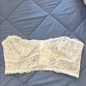Elegant Lace Bandeau Bra - White